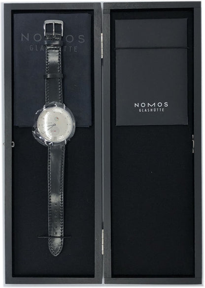 NOMOS Glash\u00fctte Metro 1101