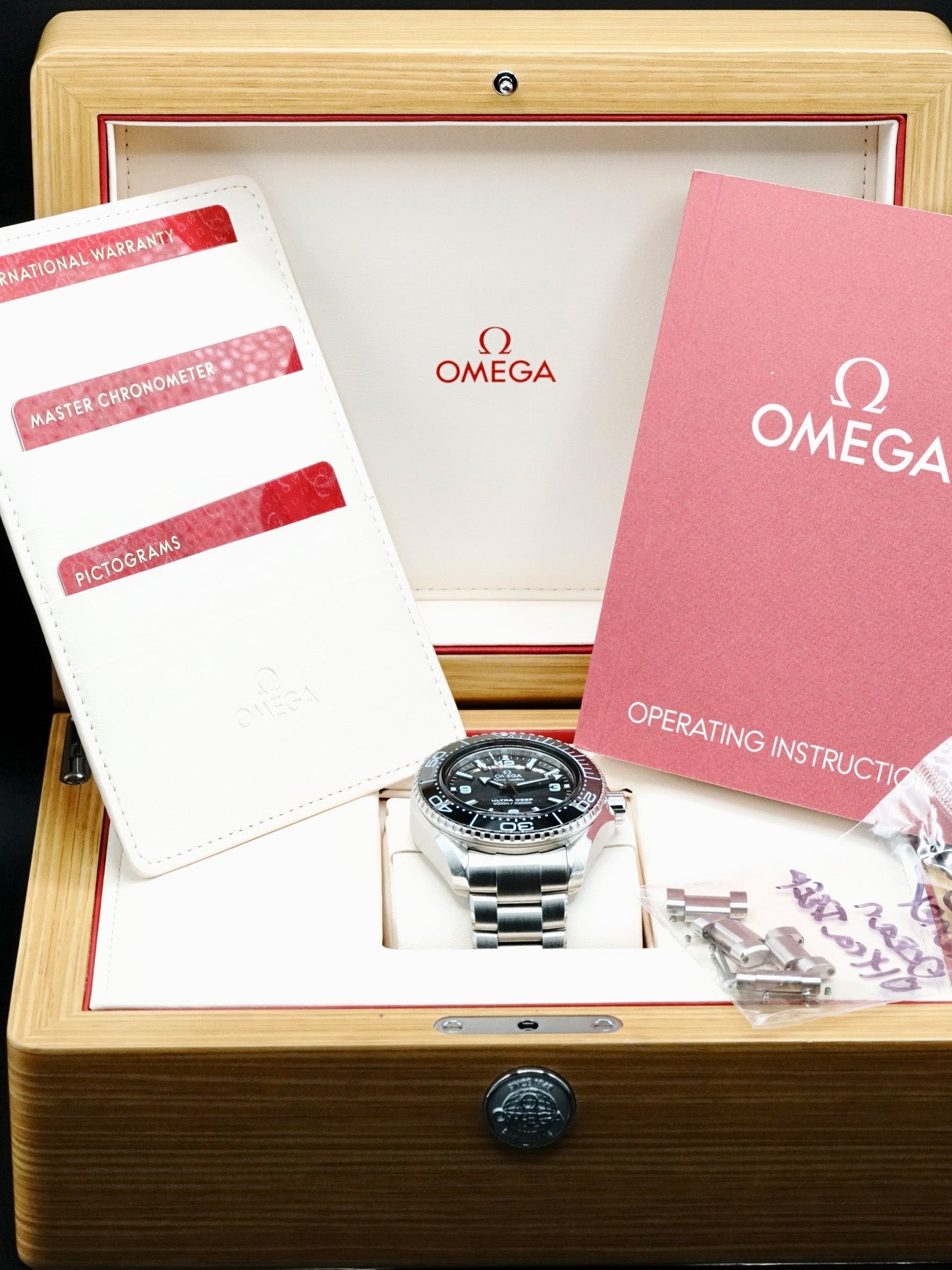 Omega 215.30.46.21.03.002 Seamaster Ultra Deep 6000M Summer Blue