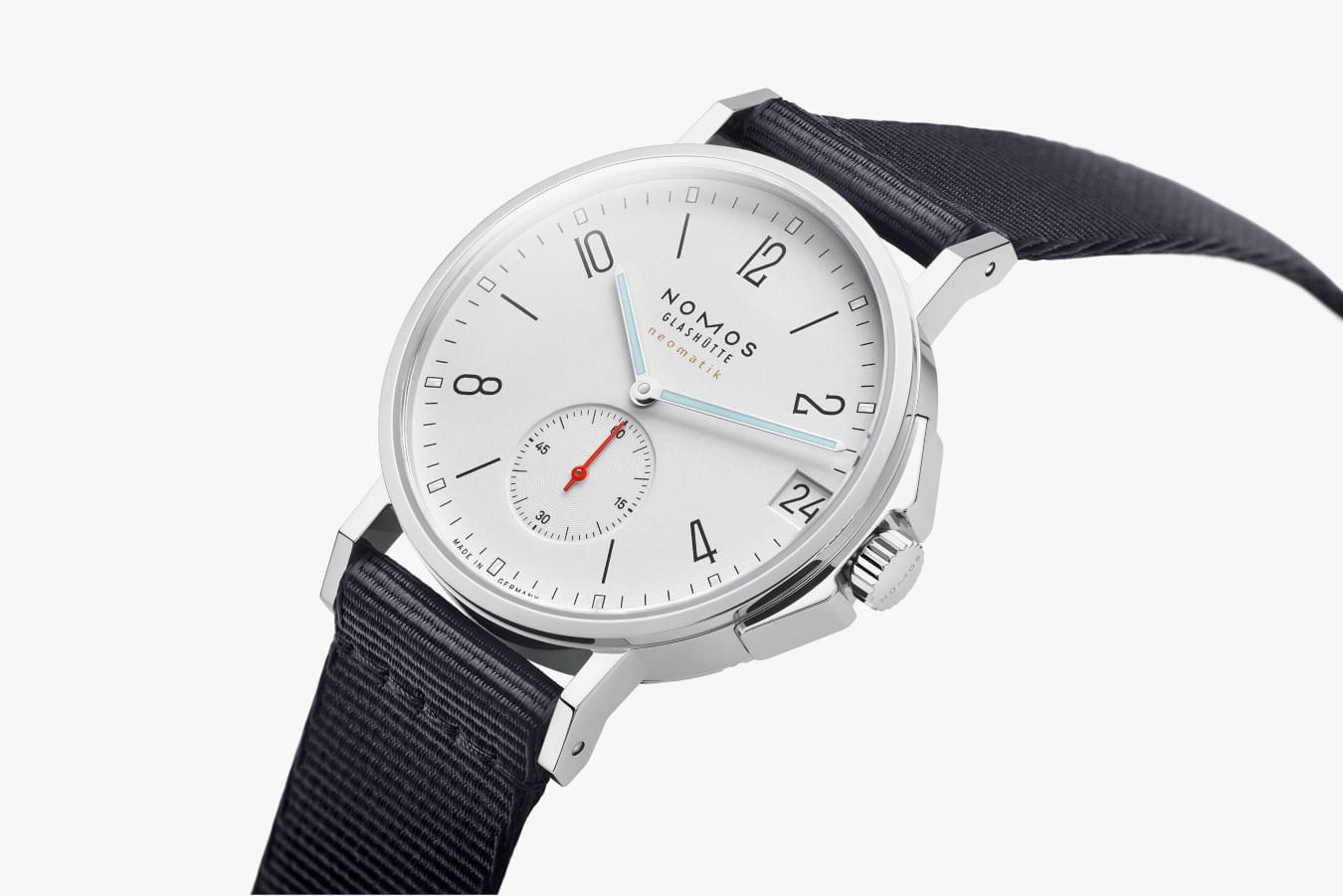 NOMOS Glashütte 525.SB Ahoi Neomatik 38 Date