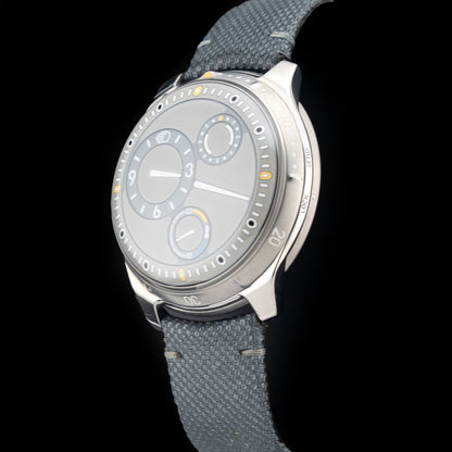 Ressence Type 5 LUM Luminova Grey Strap Ardillon Buckle