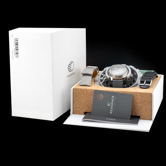 Ressence Type 5 LUM Luminova Grey Strap Ardillon Buckle