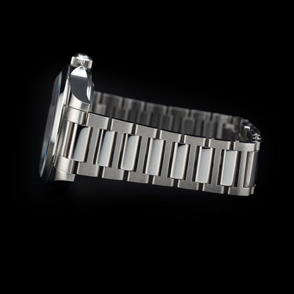 Longines L3.720.4.92.6 Conquest Sunray Blue on Bracelet