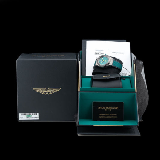 Girard Perregaux 81070-3405-1CX Laureato Absolute Aston Martin F1 Edition