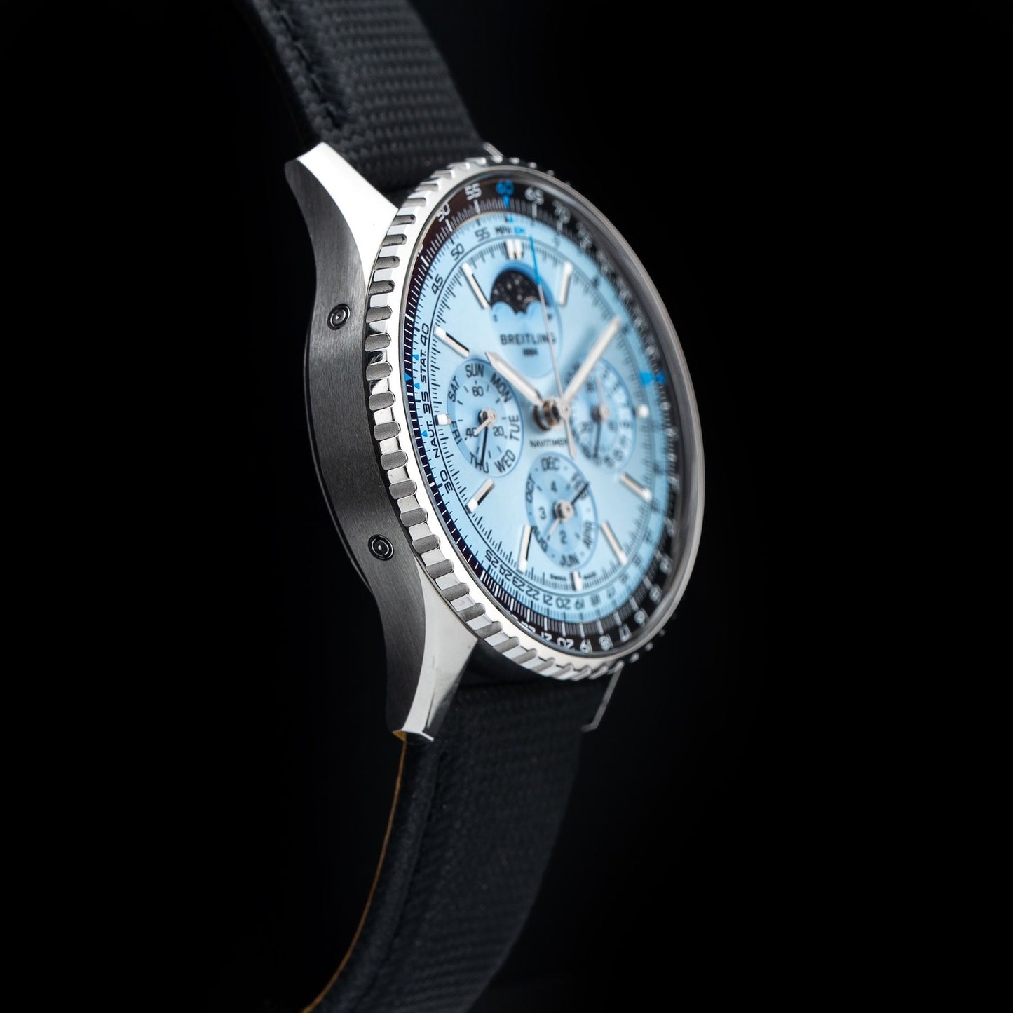 Breitling Navitimer PB1920 B19 Chronograph 43 Perpetual Calendar