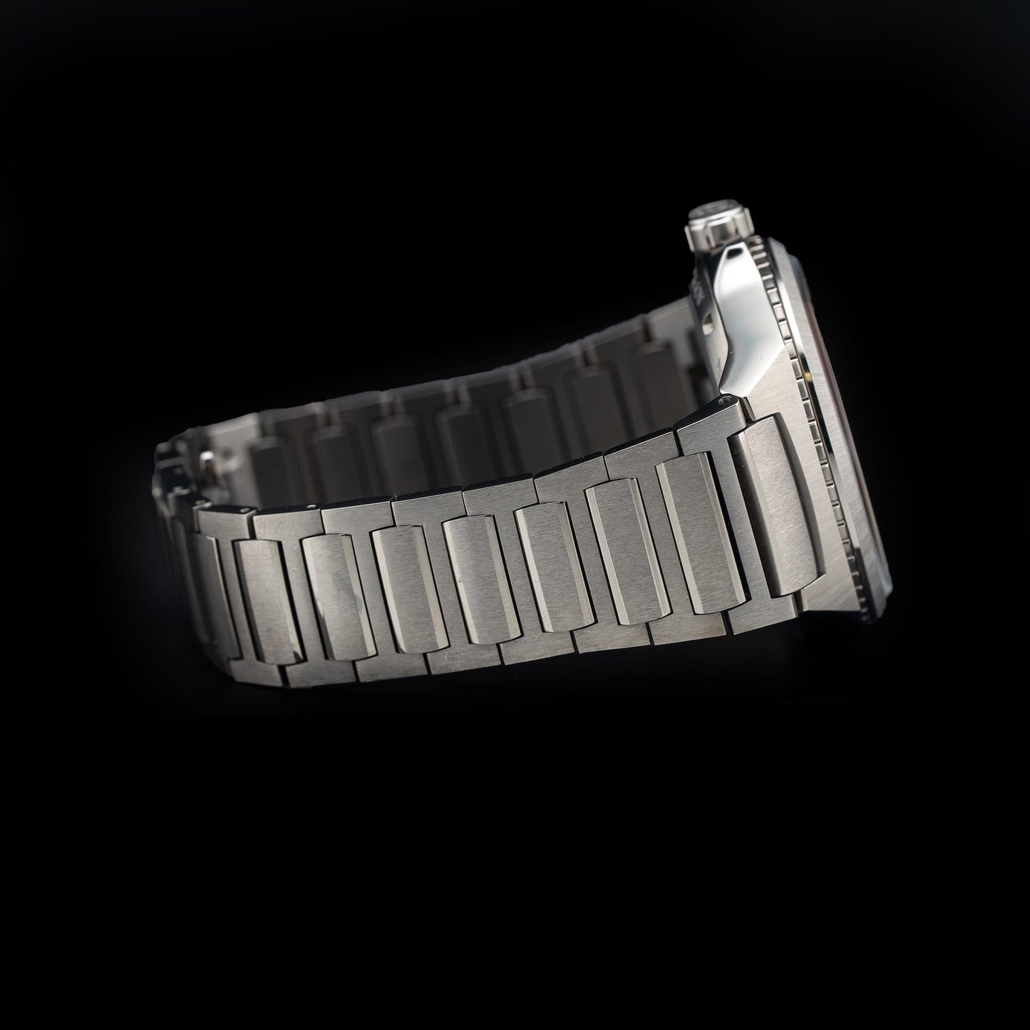 Arnold & Son 1LTAT.U01A.N001U Longitude Titanium Ocean Blue