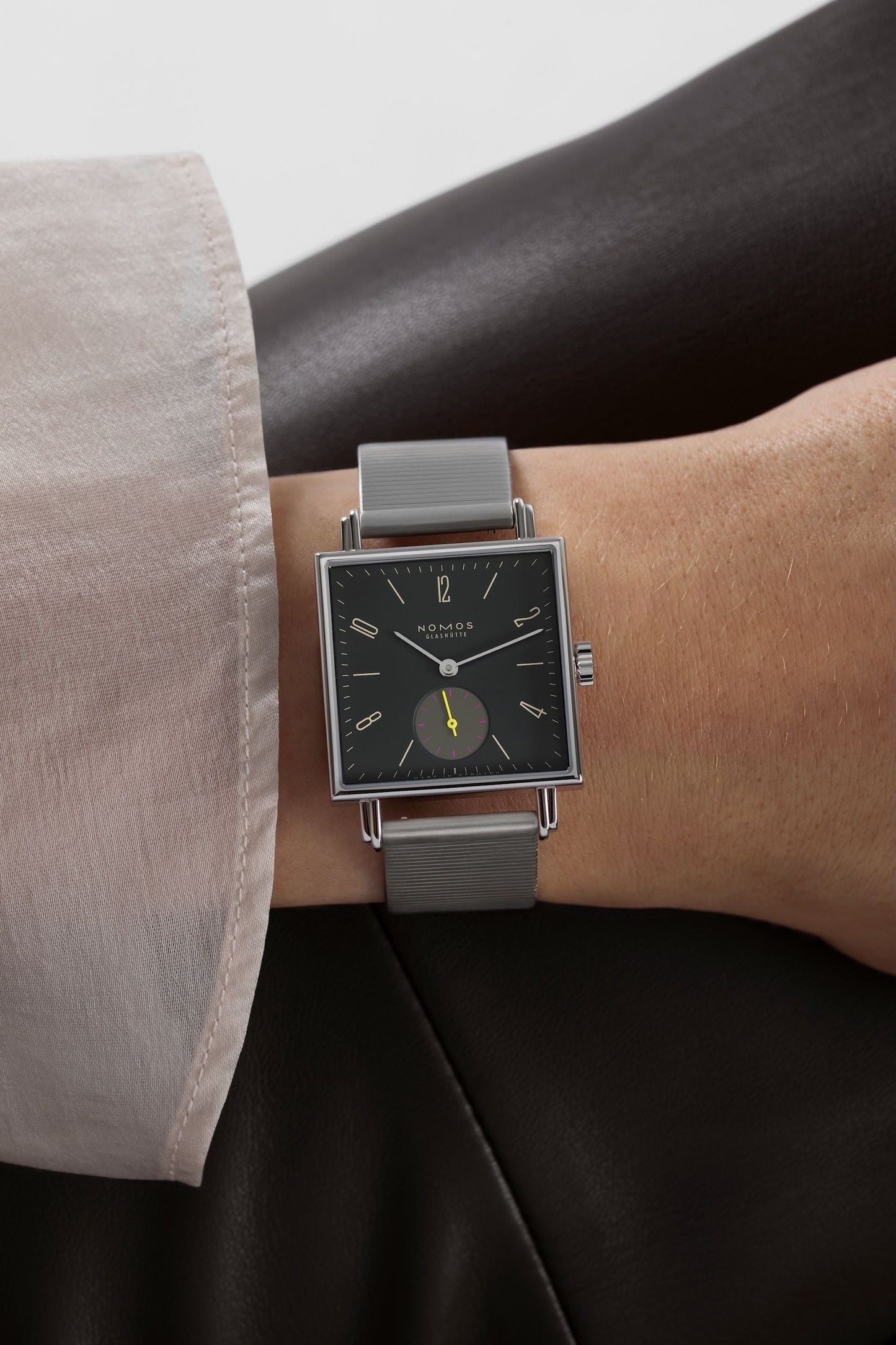 NOMOS Glashütte 440 Tetra Basalt