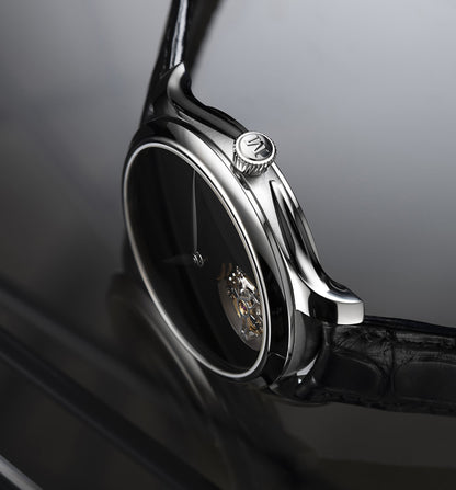 H. Moser & Cie. Endeavour Tourbillon Concept Vantablack ®