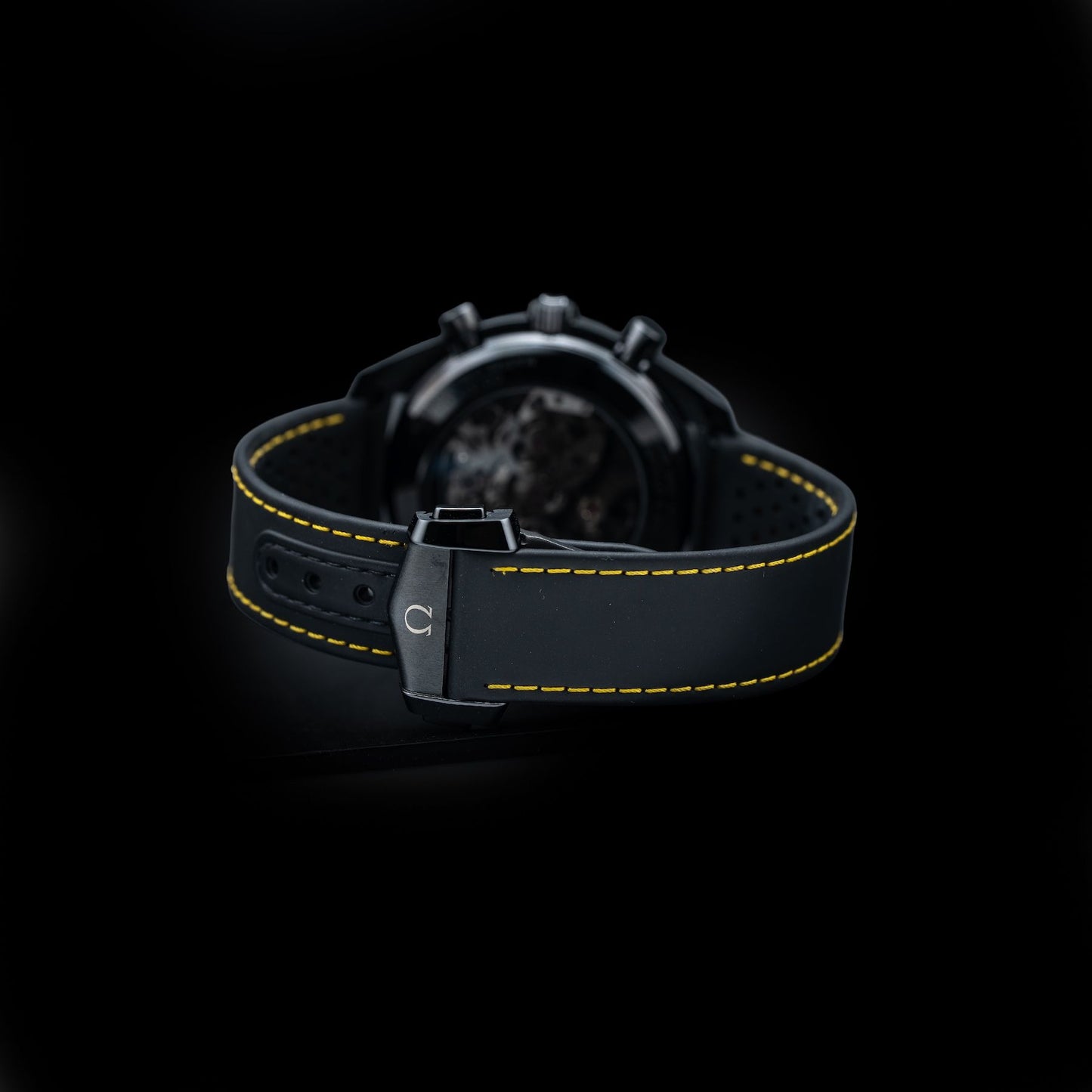 Omega 310.92.44.50.01.001 Speedmaster Dark Side Of The Moon Apollo 8