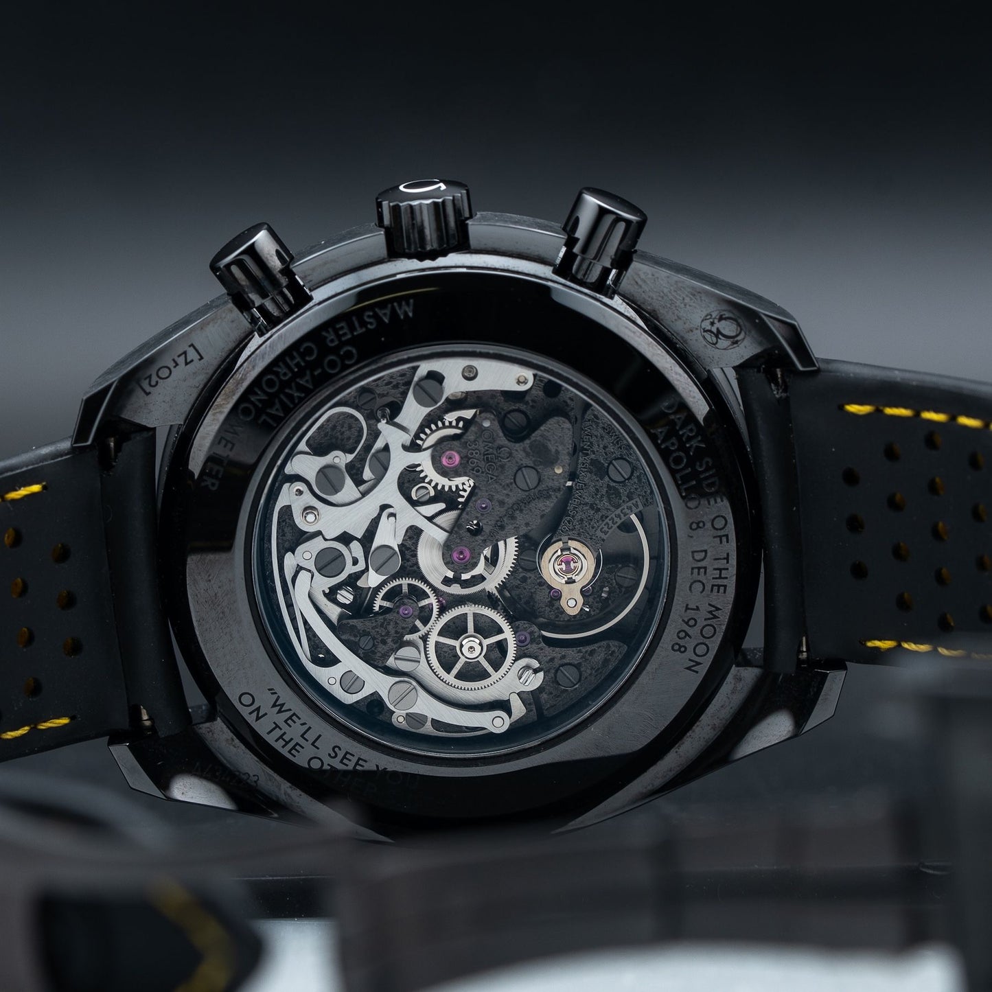 Omega 310.92.44.50.01.001 Speedmaster Dark Side Of The Moon Apollo 8