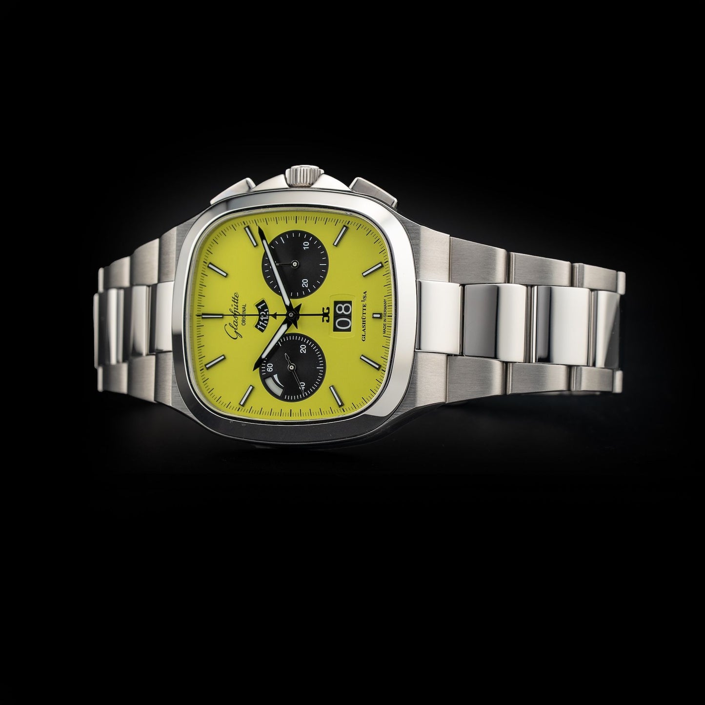 Glashütte Original Panorama Date 1-37-02-19-02-70