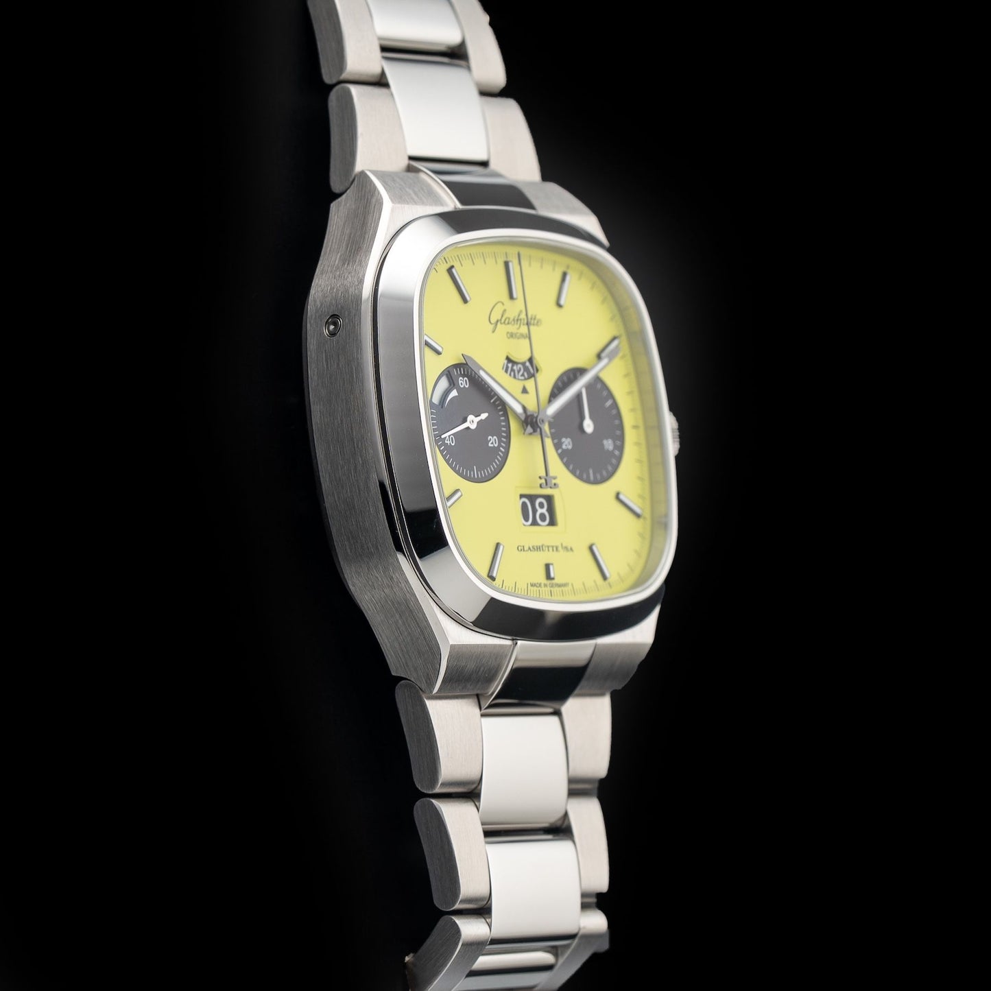 Glashütte Original Panorama Date 1-37-02-19-02-70