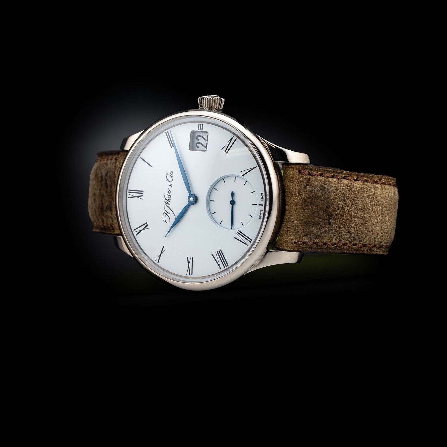 H. Moser & Cie. 2100-0200 Venturer Big Date