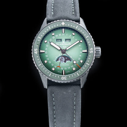 Blancpain 5000 0153 B52A Fifty Fathoms Bathyscaphe Automatic 43.6mm Green Dial