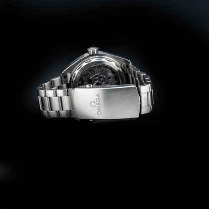 Omega Seamaster Planet Ocean 215.30.44.22.01.001