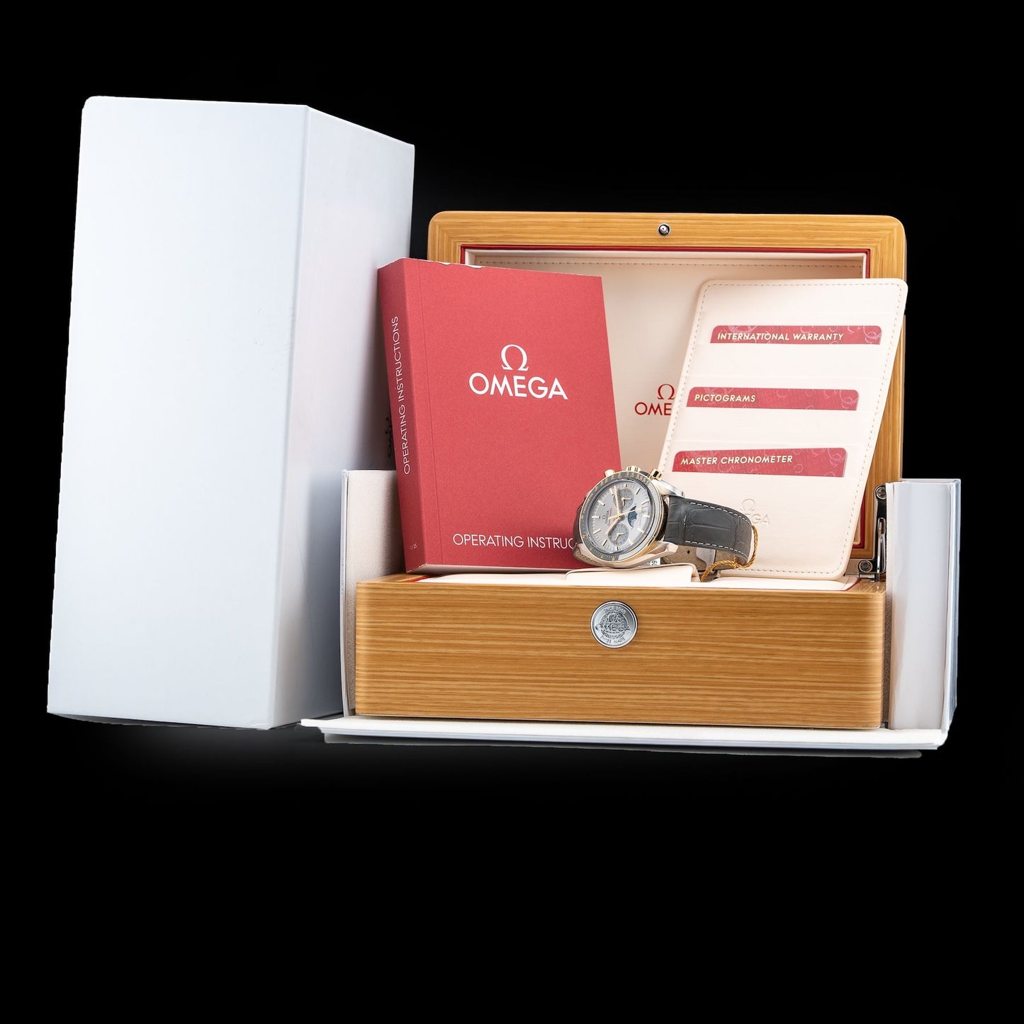 Omega 304.23.44.52.06.001 Speedmaster Moonwatch Master Chronometer Moonphase