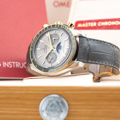 Omega 304.23.44.52.06.001 Speedmaster Moonwatch Master Chronometer Moonphase