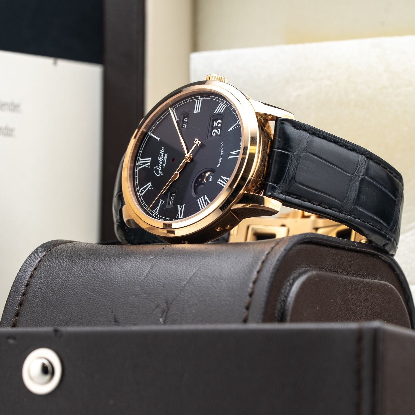 Glash\u00fctte Original Senator Perpetual Calendar 100-02-25-05-04
