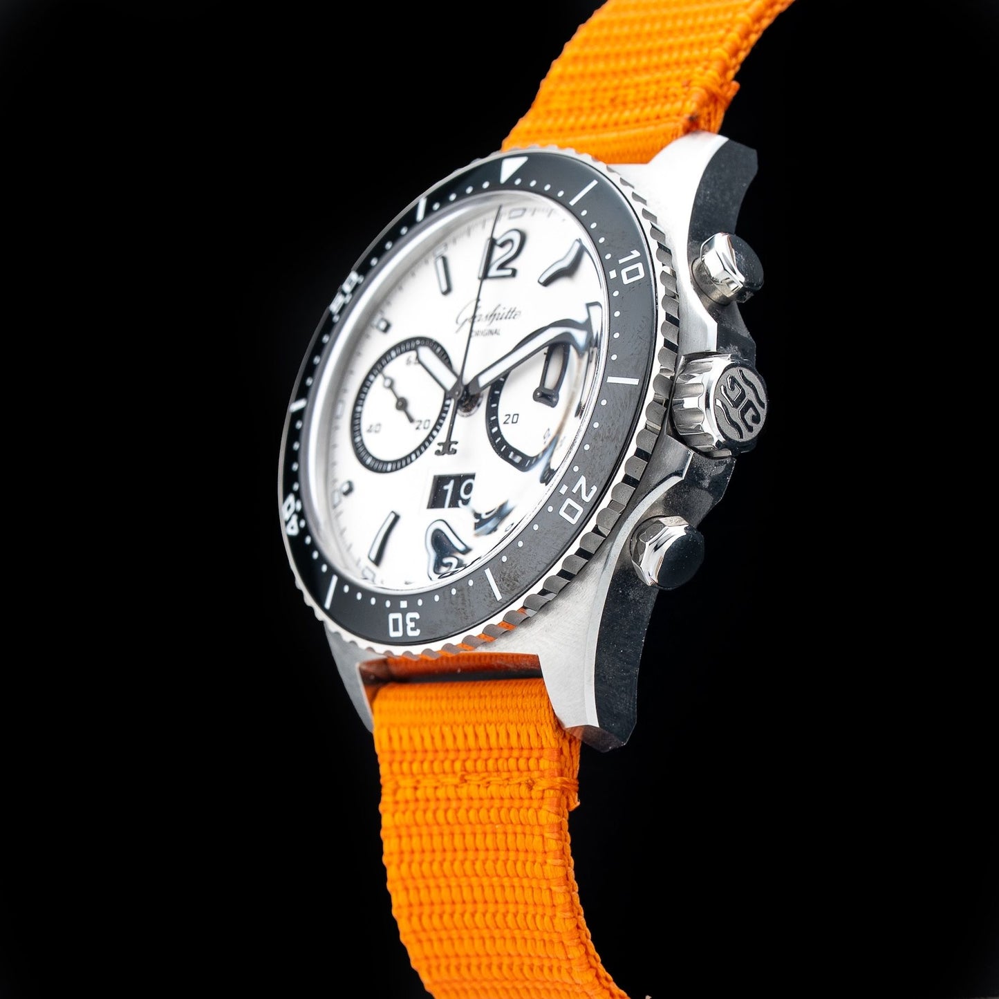 Glashütte Original Seaq Chronograph "Panda" On Black Rubber Strap 1-37-23-03-80-33