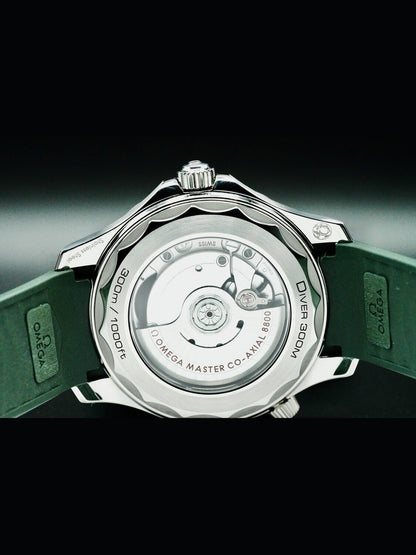 Omega 210.32.42.20.10.001 Seamaster Diver 300M Green Dial on Strap