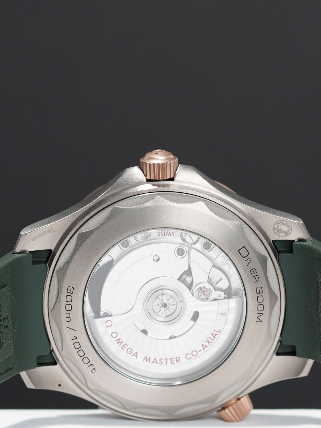 Omega 210.92.42.20.10.001 Seamaster Diver 300M Green Dial Titanium Bronze Gold On Rubber Strap
