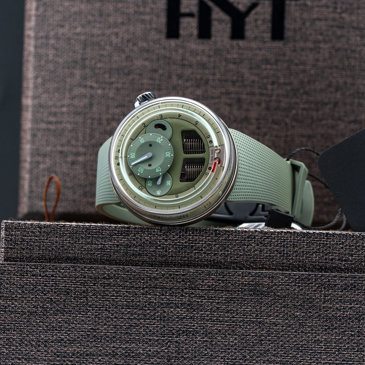 HYT H0 Red Khaki H02138-A