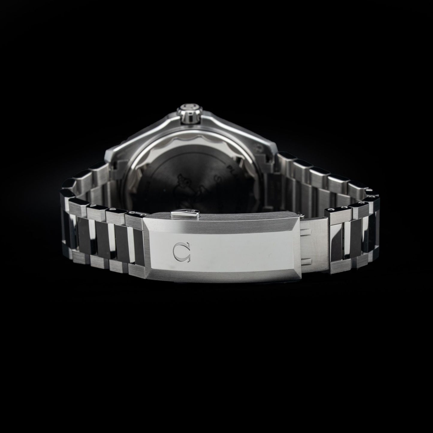Omega Seamaster Planet Ocean 600M 217.30.42.21.01.003