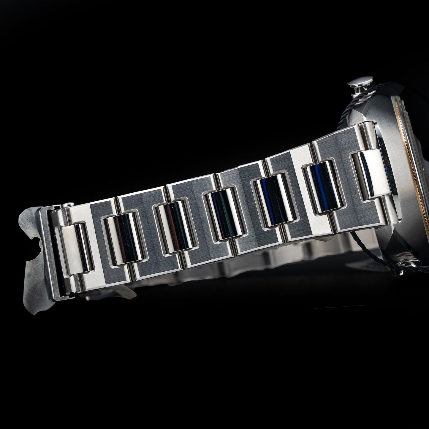 Singer Reimagined 1969 Chronograph SR201