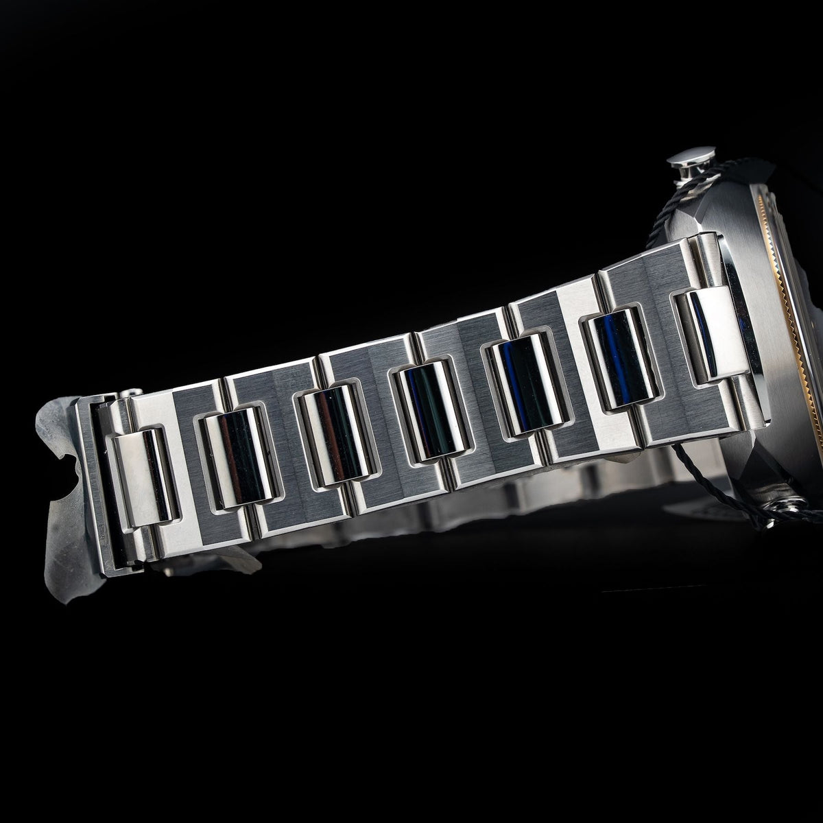 Singer Reimagined 1969 Chronograph SR201