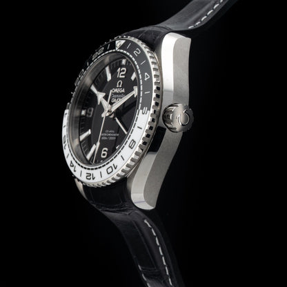 Omega Planet Ocean 600m co-axial Master Chronometer GMT 215.33.44.22.01.001