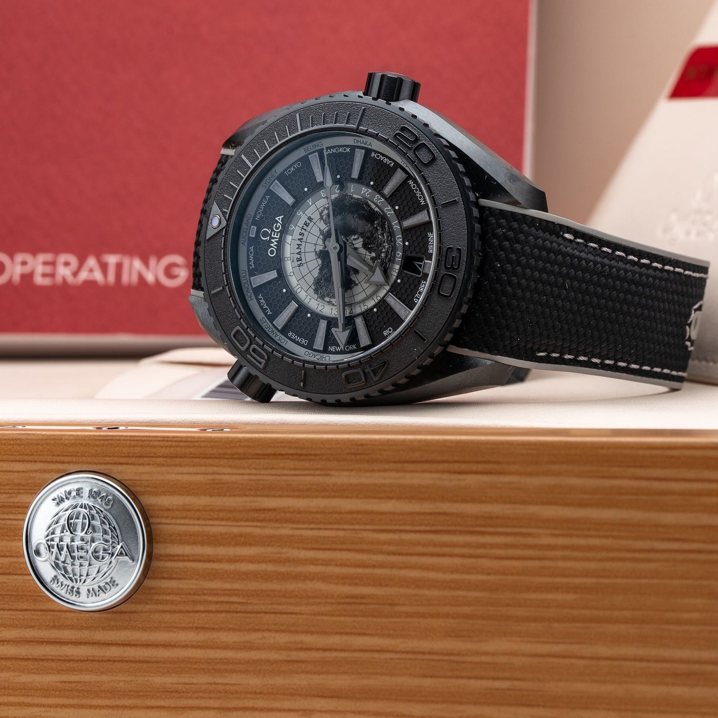 Omega 215.92.46.22.01.007 Seamaster Planet Ocean 600M Worldtimer