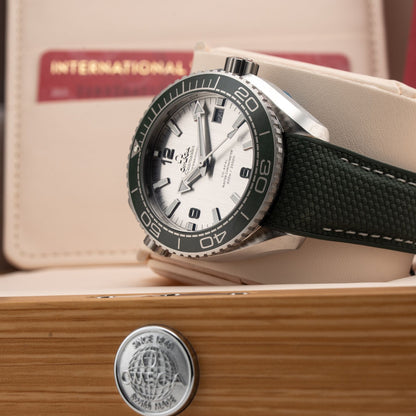 Omega 215.32.44.21.06.001 Planet Ocean Seamaster 600M Grey