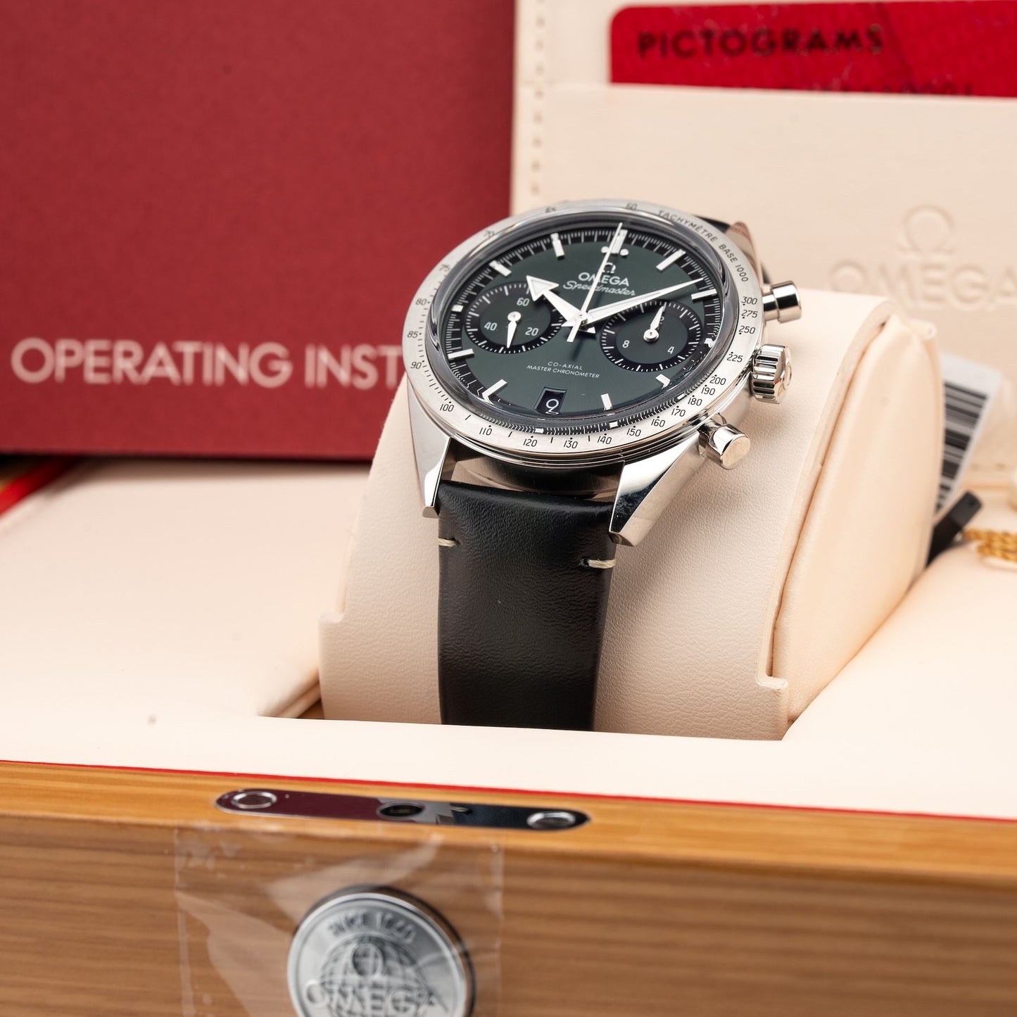 Omega 332.12.41.51.10.001 Speedmaster 57 Coaxial Chronometer Chronograph Green Dial 40.5mm on Strap