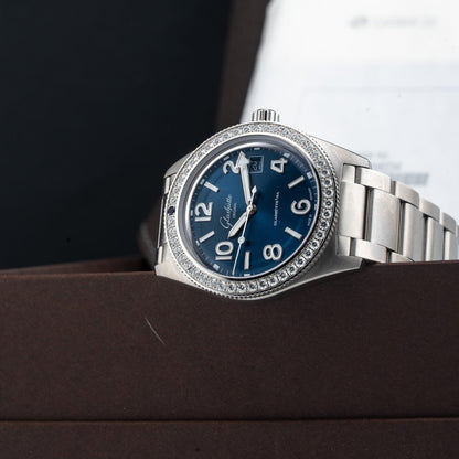 Glashütte Original SeaQ Diamonds Bezel on Bracelet 1-39-11-09-82-70