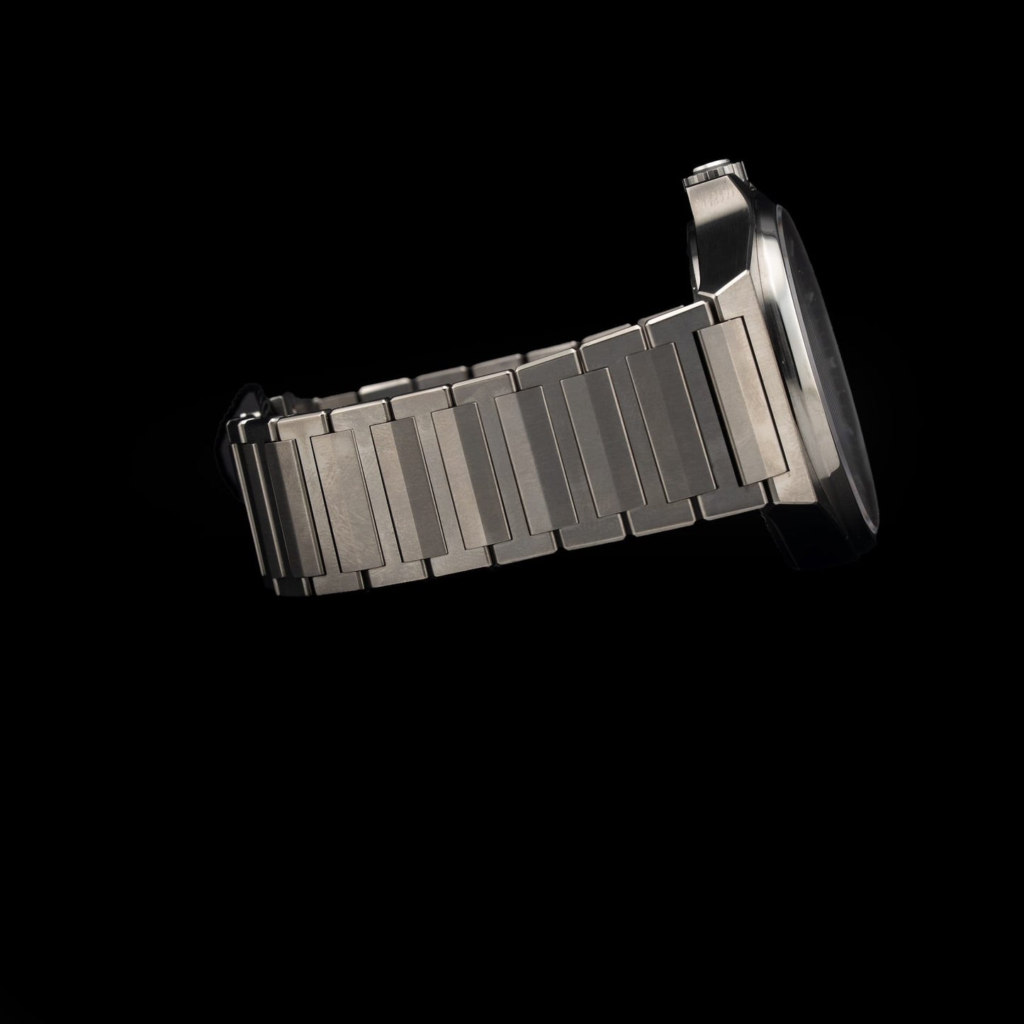 Armin Strom TI25-OW.75 One Week Titanium Skeleton