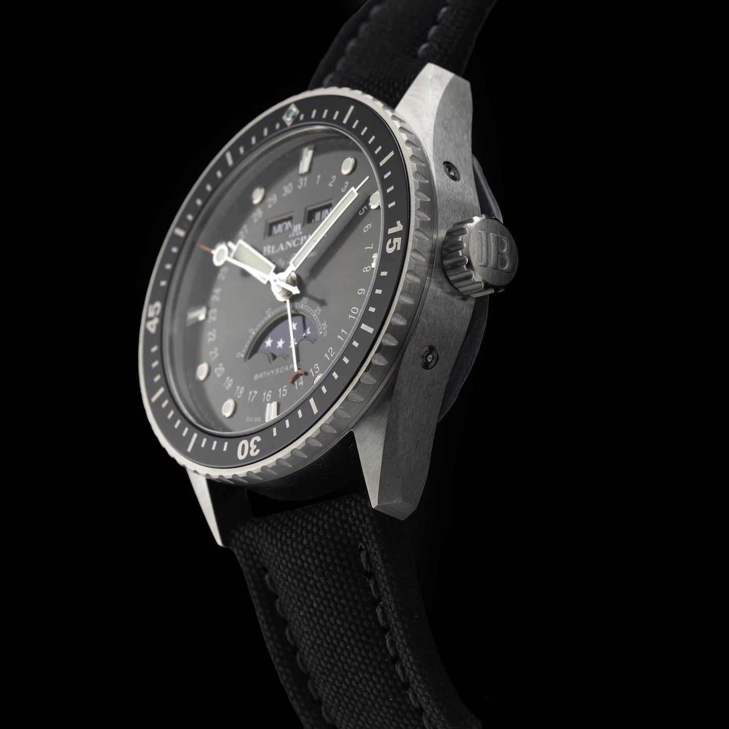 Blancpain Fifty Fathoms Bathyscaphe Quantieme Complet 5054 1110 B52A