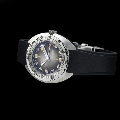 DOXA 855.10.101V.20 SUB 250T GMT Sharkhunter Vintage On Black Rubber Strap