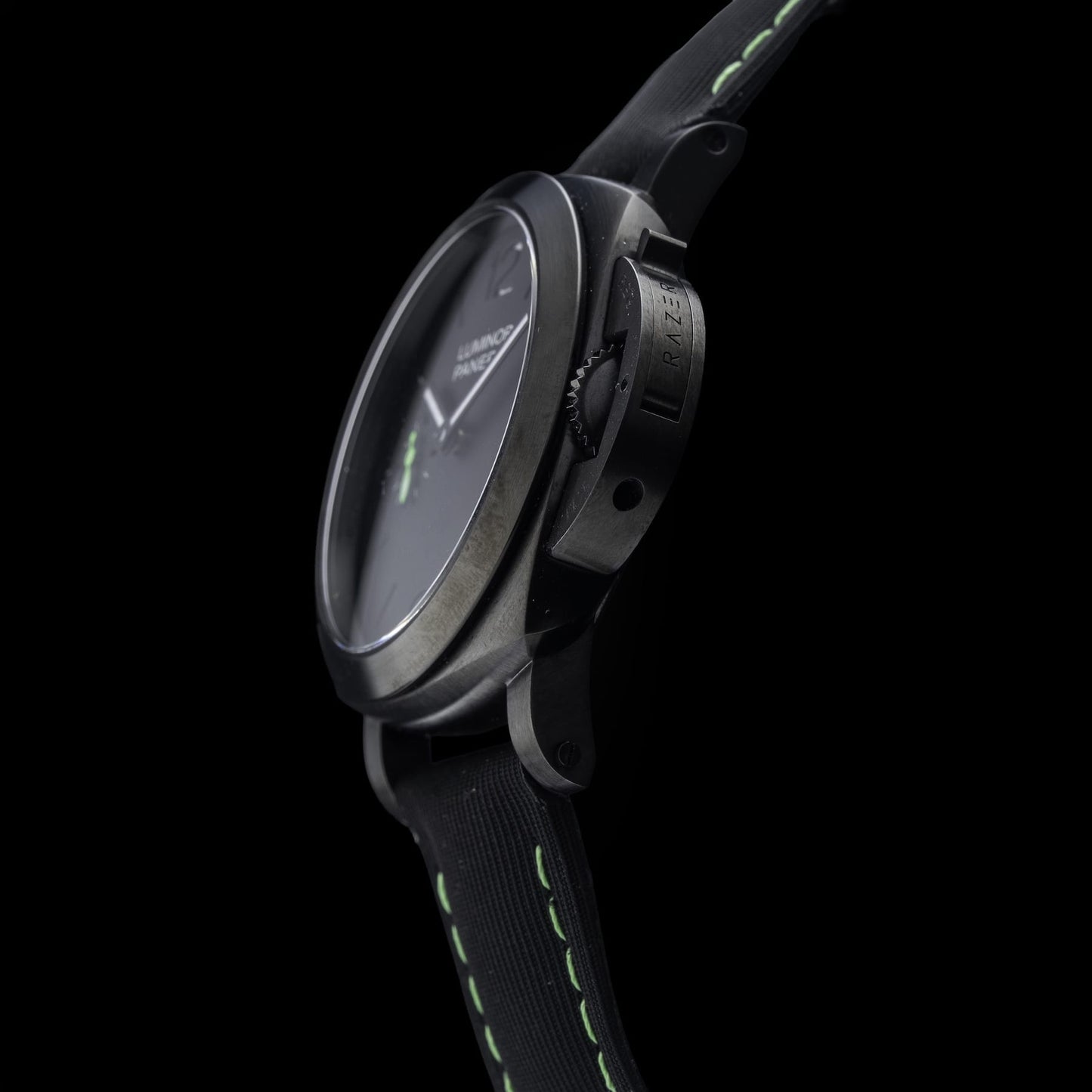 Panerai Luminor Quaranta Razer PAM01353