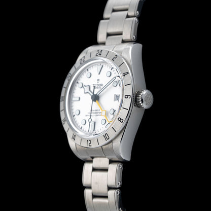 TUDOR Black Bay Pro M79470-0004