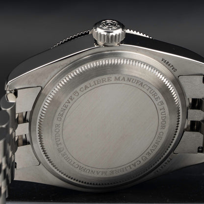 TUDOR Black Bay M7941A1A0NU-0003