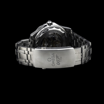 Omega James Bond Seamaster Diver 300M 210.22.42.20.01.004