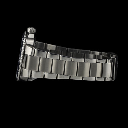 Oris Aquis Date Calibre 400 Bi-Color Blue Dial on Bracelet