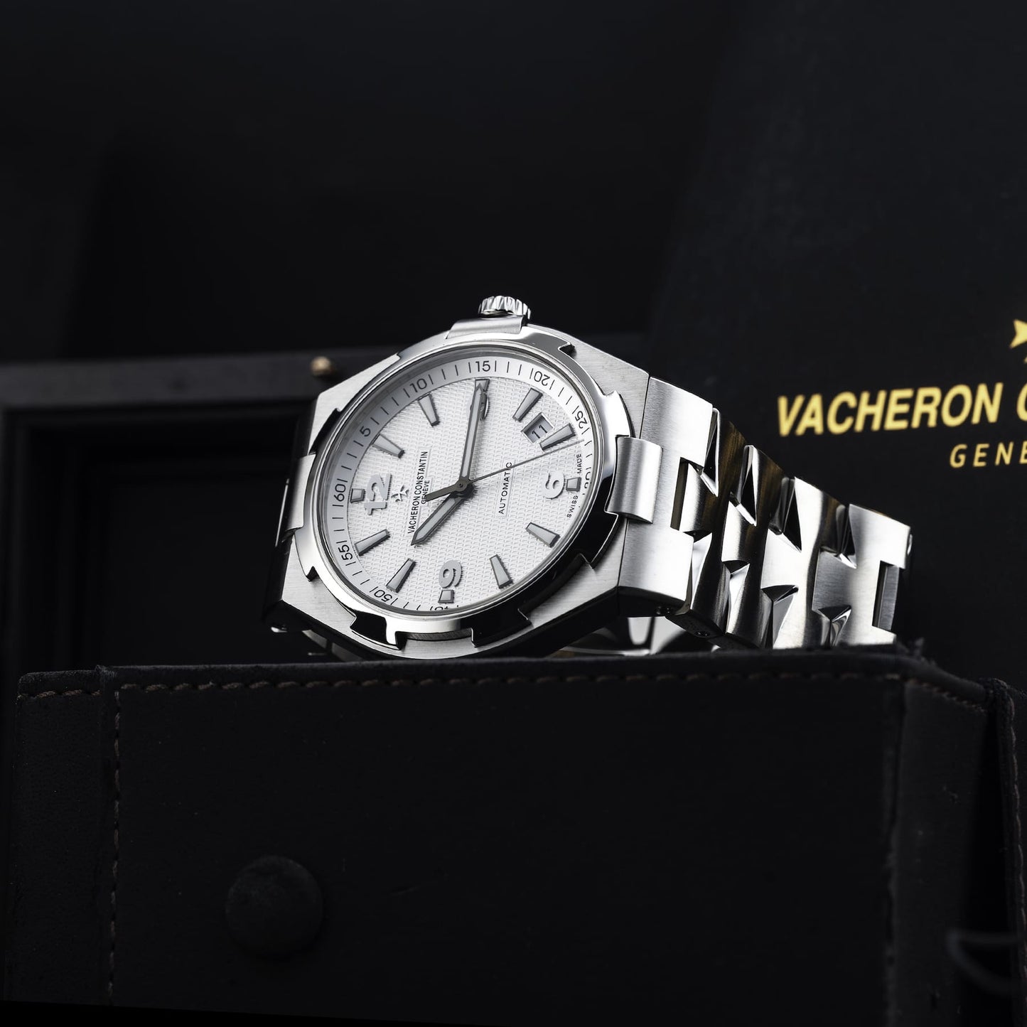 Vacheron Constantin Overseas 47040/B01A-9093