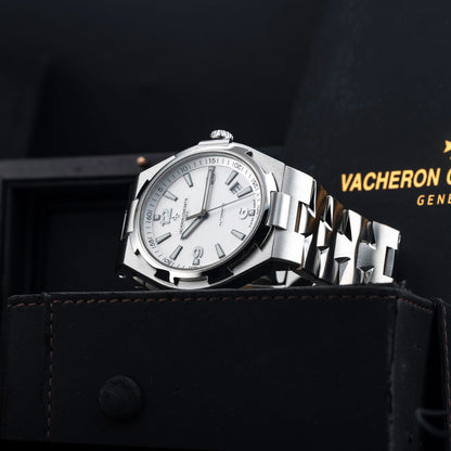Vacheron Constantin Overseas 47040/B01A-9093