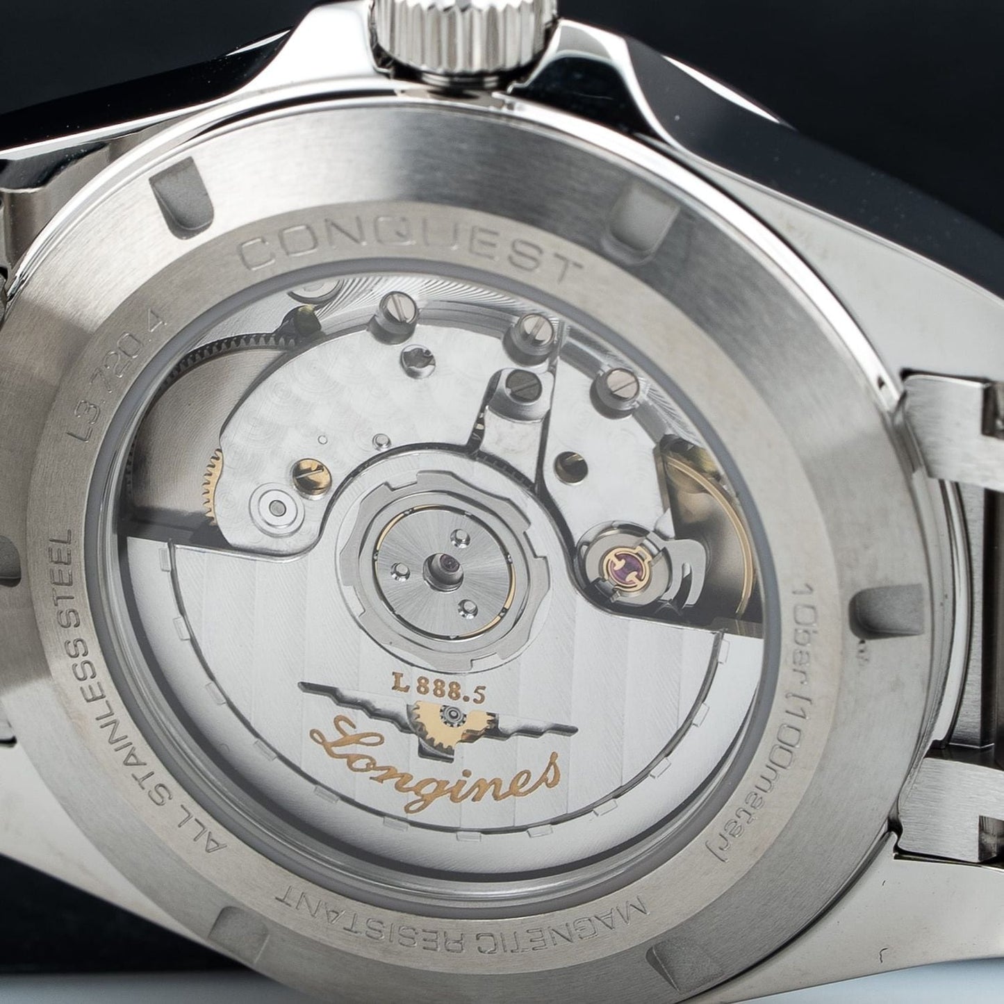 Longines Conquest Sunray Green Dial on Bracelet L3.720.4.02.6