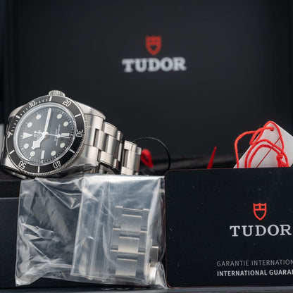 TUDOR Black Bay M7941A1A0NU-0001