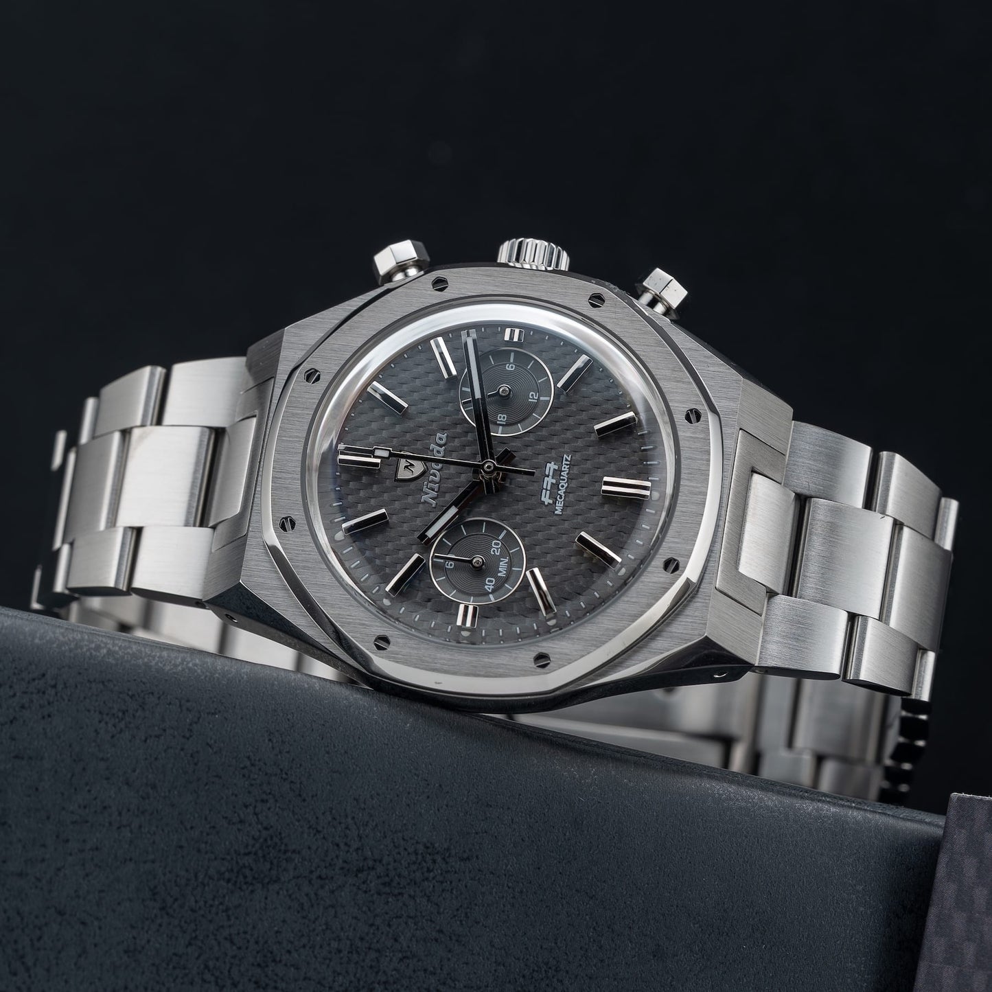 Nivada Grenchen F77 Chrono Mecaquartz Grey 38mm 68001Q77