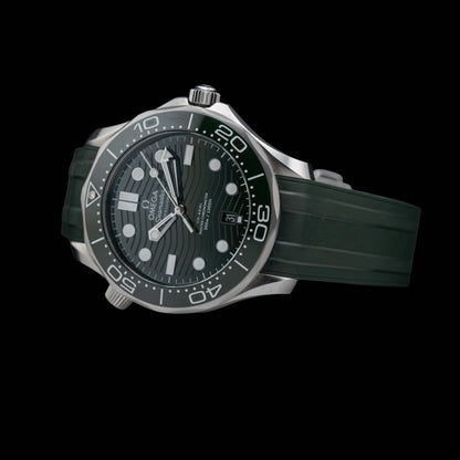 Omega 210.32.42.20.10.001 Seamaster Diver 300M Green Dial on Strap