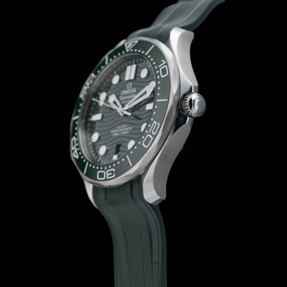 Omega 210.32.42.20.10.001 Seamaster Diver 300M Green Dial on Strap