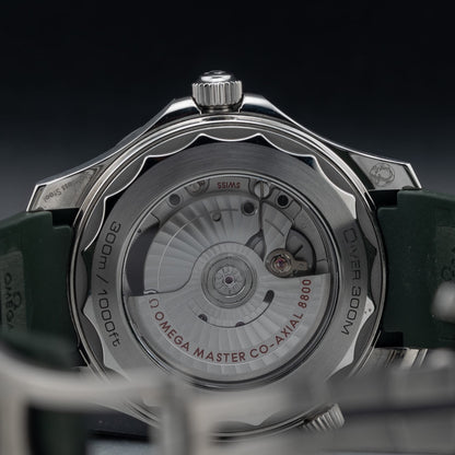 Omega 210.32.42.20.10.001 Seamaster Diver 300M Green Dial on Strap