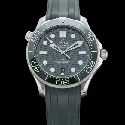 Omega 210.32.42.20.10.001 Seamaster Diver 300M Green Dial on Strap